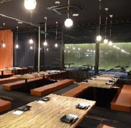 最大70名様収容の大宴会場 全席個室 びすとろ家 品川港南口店